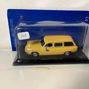 Panhard PL 17 station wagon gialla del 1964 La Poste - PTT