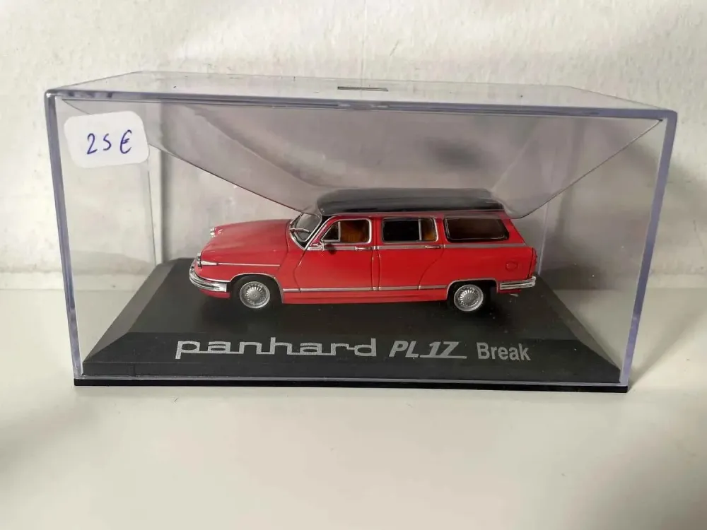 Panhard PL 17 station wagon rossa (Norev)