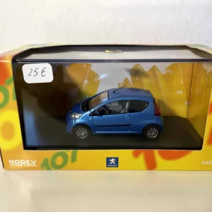 Peugeot 107 blu (Norev)