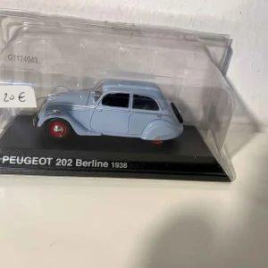Peugeot 202 berlina blu del 1938
