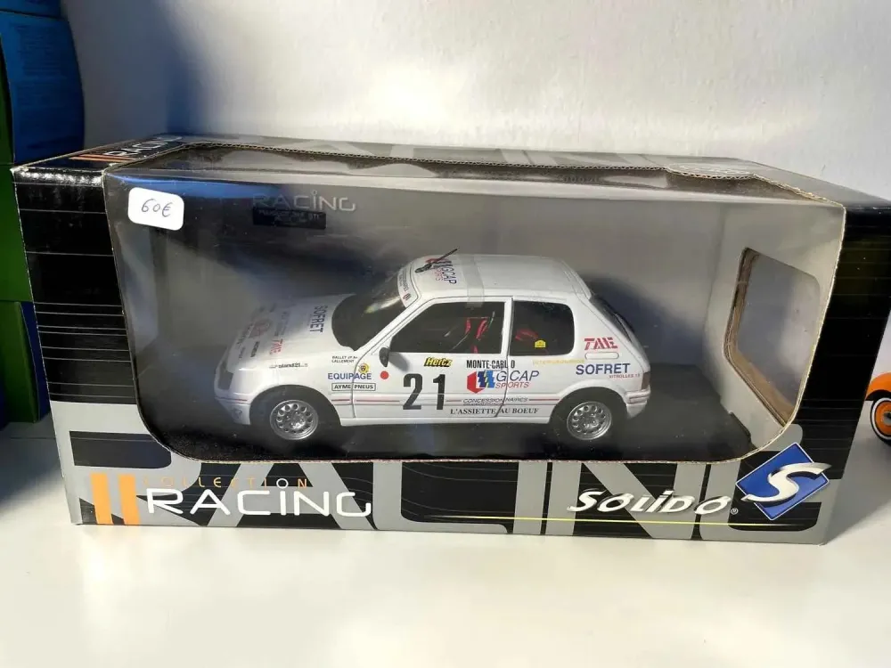 Peugeot 205 GTI bianca numero 21 - Rally 1988 (riferimento Solido 9047) - scala 1/18