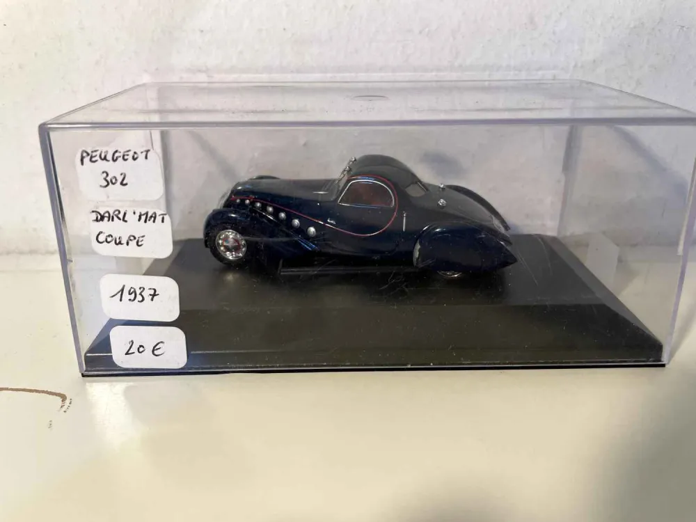 Peugeot 302 Darl'mat coupé blu scuro del 1937 (scatola plexiglass)