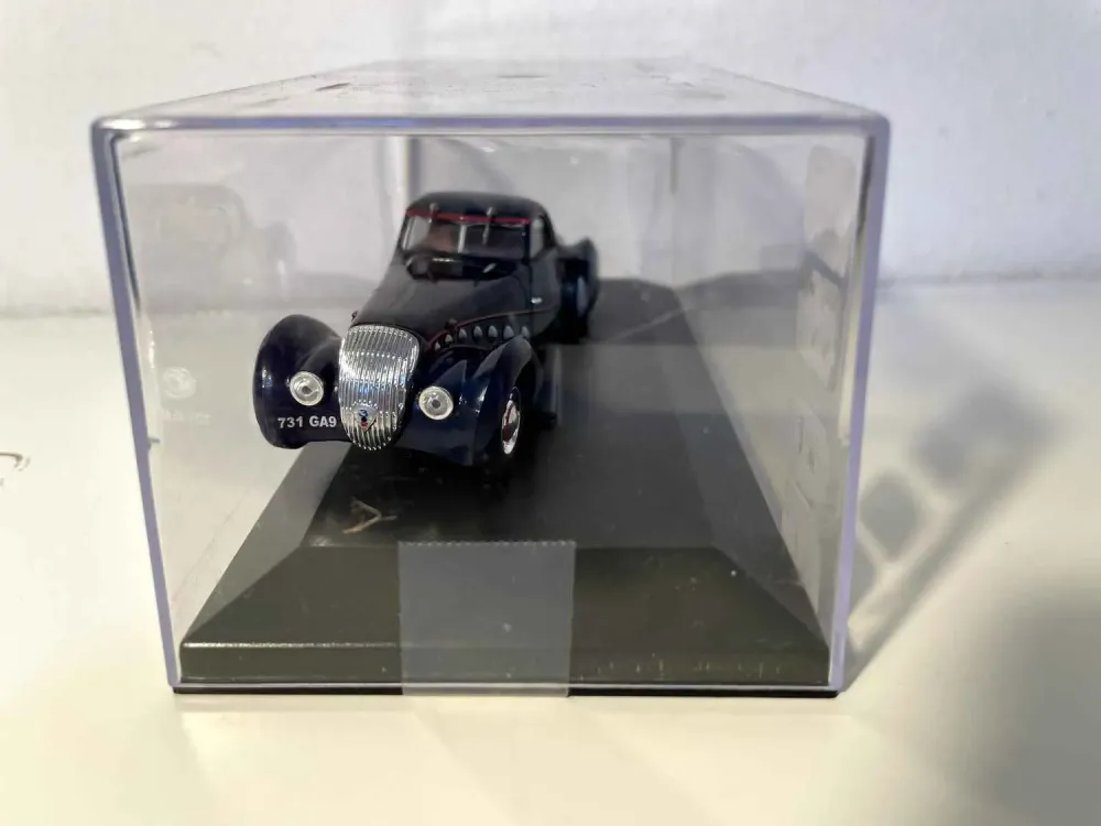 Peugeot 302 Darl'mat coupé blu scuro del 1937 (scatola plexiglass)