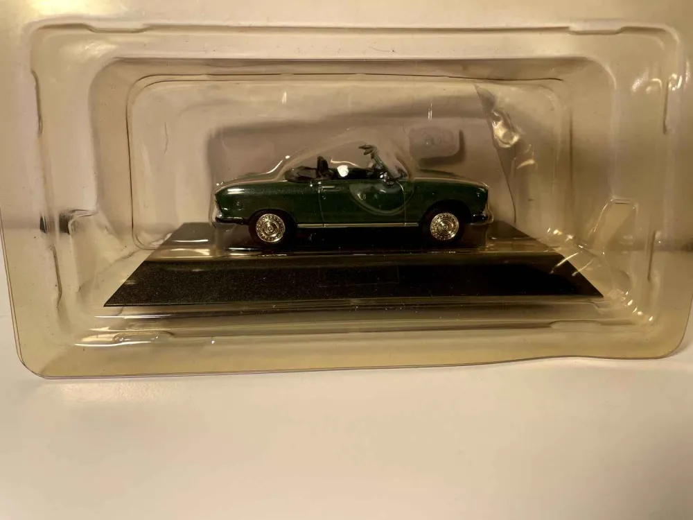 Peugeot 304 S decappottabile verde del 1974