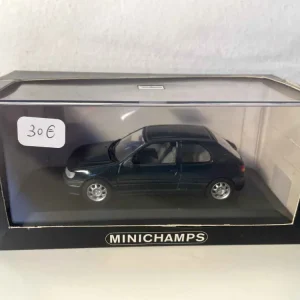 Peugeot 306 verde scuro (Minichamps)