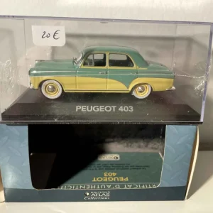 Peugeot 403 gialla e verde