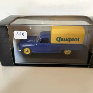Peugeot 404 con telone blu e giallo (eccezionali auto miniatura)