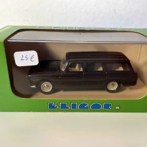 Peugeot 404 station wagon marrone scuro del 1964 (Eligor)