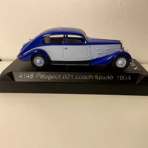 Peugeot 601 blu e blu aerodinamica del 1934 (riferimento Solido 4148)