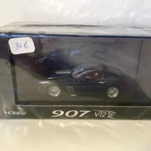 Peugeot 907 V12 nera (norev)