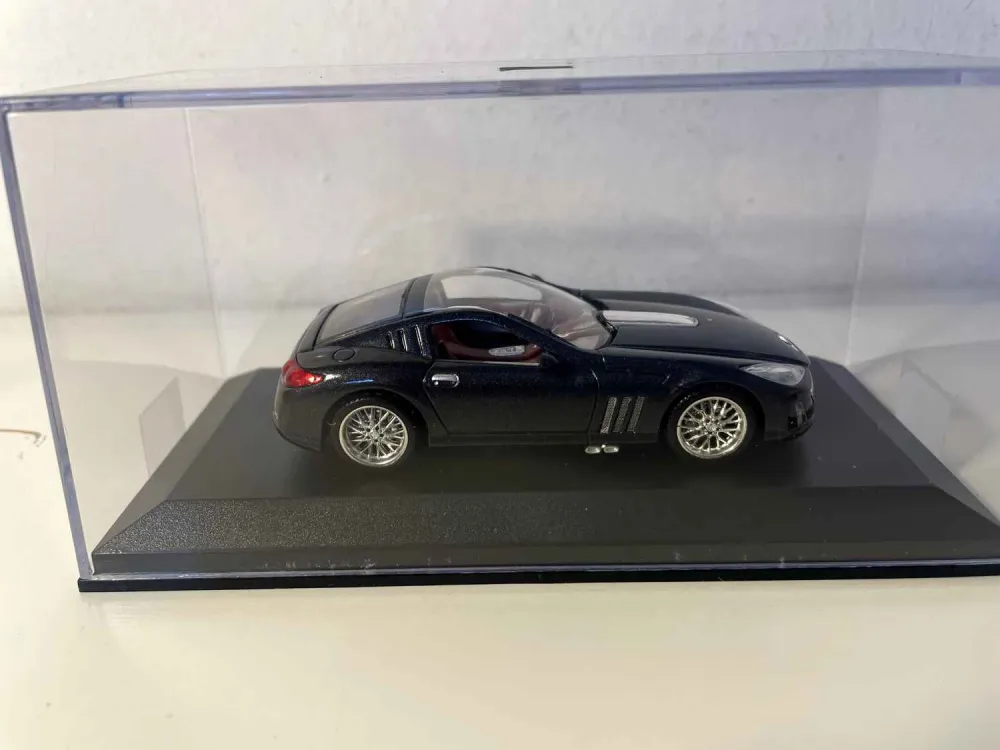 Peugeot 907 V12 nera (norev)