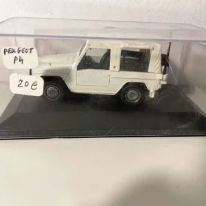 Peugeot P4 bianca (scatola plexiglas)