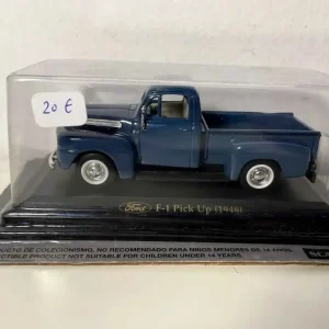 Pickup Ford F-1 blu del 1948 (auto americana)