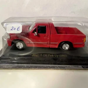 Pickup Ford F-150 rosso del 1995 (auto americana)
