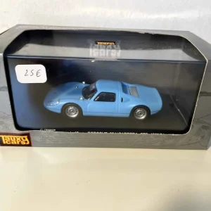 Porsche 904 Carrera GTS blu del 1963/1964 (Tauxycars)