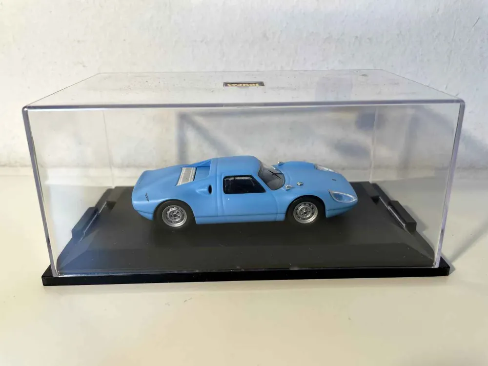 Porsche 904 Carrera GTS blu del 1963/1964 (Tauxycars)