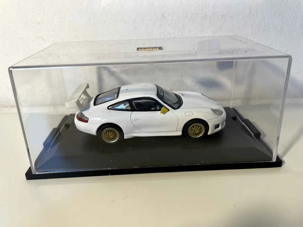 Porsche 911 GT3 R bianca del 2000 (Tauxycars)
