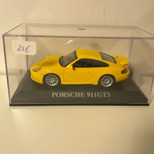 Porsche 911GT3 gialla del 2001