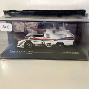 Porsche 936 bianca e rossa numero 20 (24 Ore di Le Mans 1976)