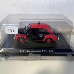 Renault 4 CV R 1062 rossa e nera del 1956 - Polizia di Monaco