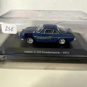 Renault A110 blu del 1971 GENDARMERIE