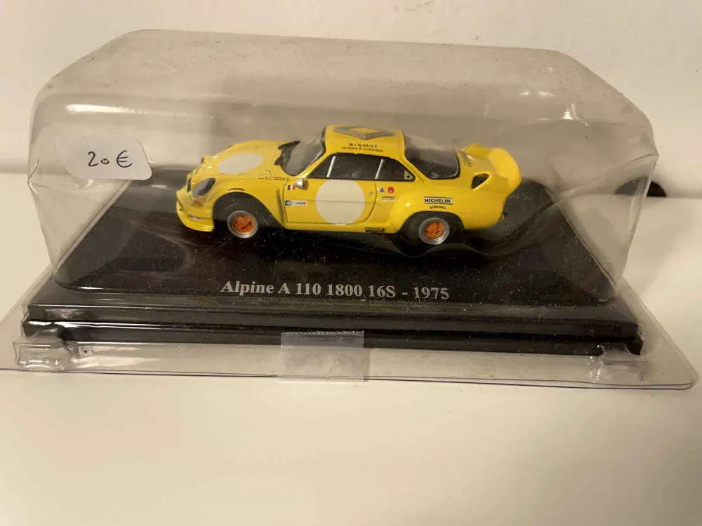 Renault Alpine A110 1800 16S gialla del 1975