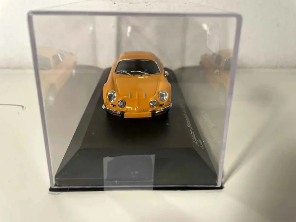 Renault Alpine A110 arancione scuro (MINICHAMPS)