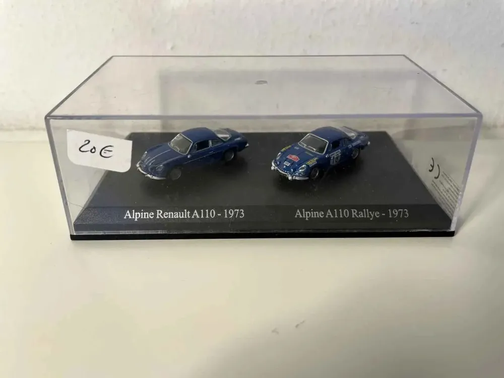 Renault Alpine A110 blu del 1973 + Renault Alpine A110 Rally blu del 1973 (scala HO)