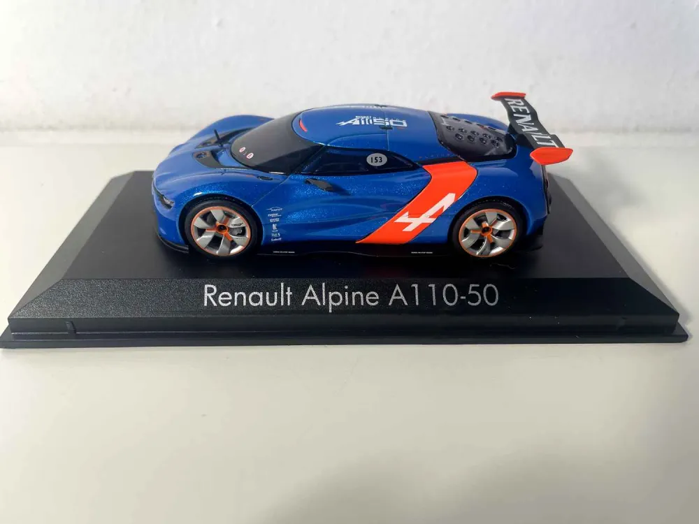 Renault Alpine A110-50 blu e arancione del 2012 (Norev)