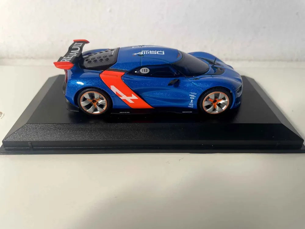 Renault Alpine A110-50 blu e arancione del 2012 (Norev)
