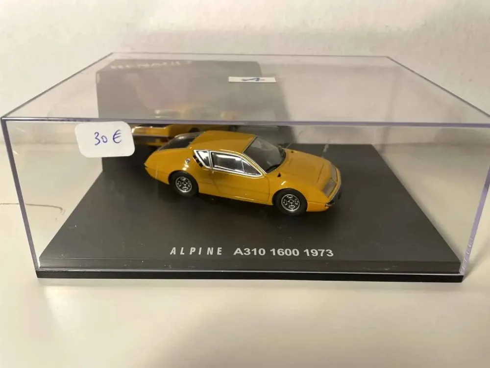 Renault Alpine A310 1600 arancione del 1973 (cofanetto)