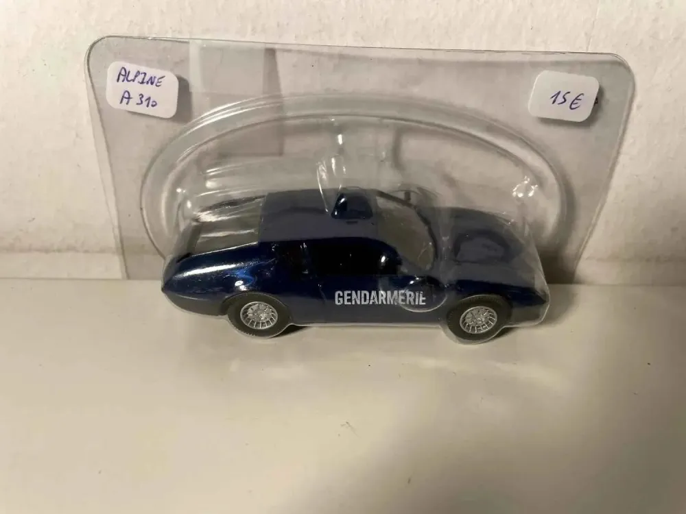 Renault Alpine A310 blu GENDARMERIE