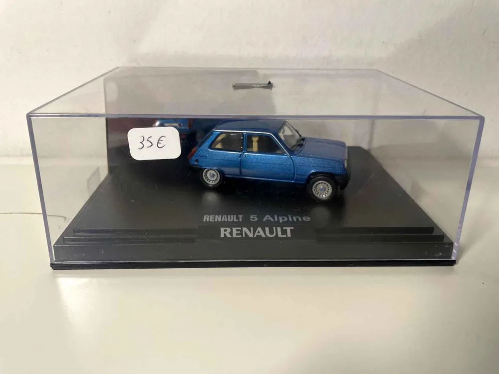 Renault 5 Alpine blu (cofanetto rettangolare)