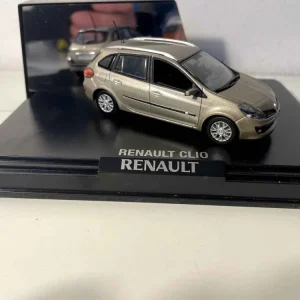 Renault Clio marrone (cambio n. 6)