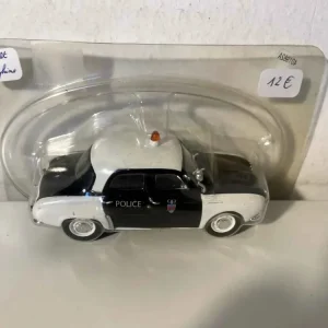Renault Dauphine bianca e nera POLIZIA