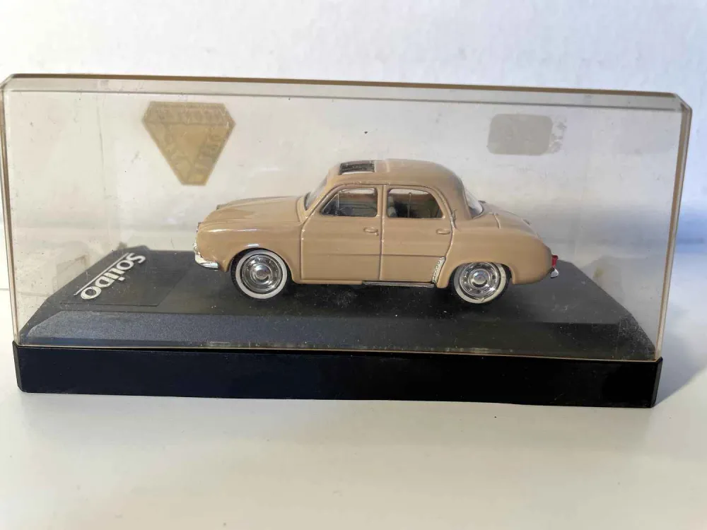 Renault Dauphine tetto apribile marrone Solido riferimento 4542