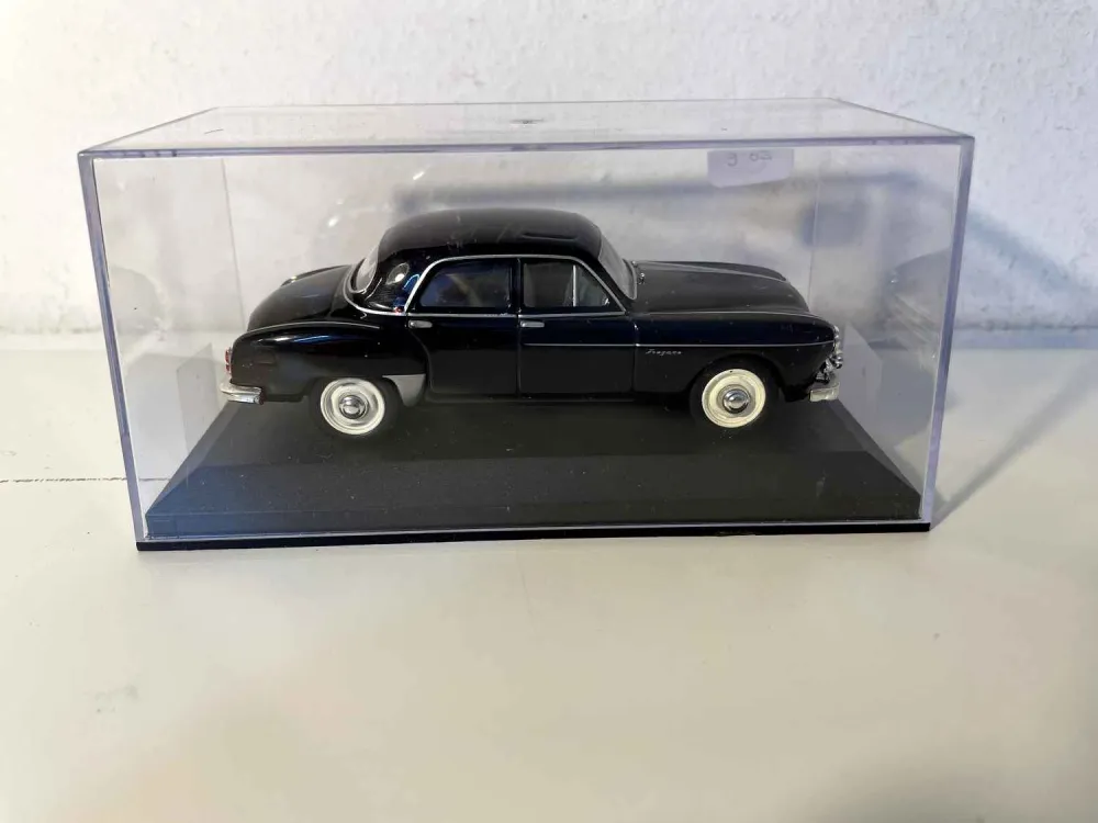 Renault Frégate Amiral nera