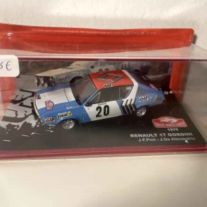 Renault 17 Gordini blu, bianca e rossa numero 20 - Rally di Monte Carlo 1975