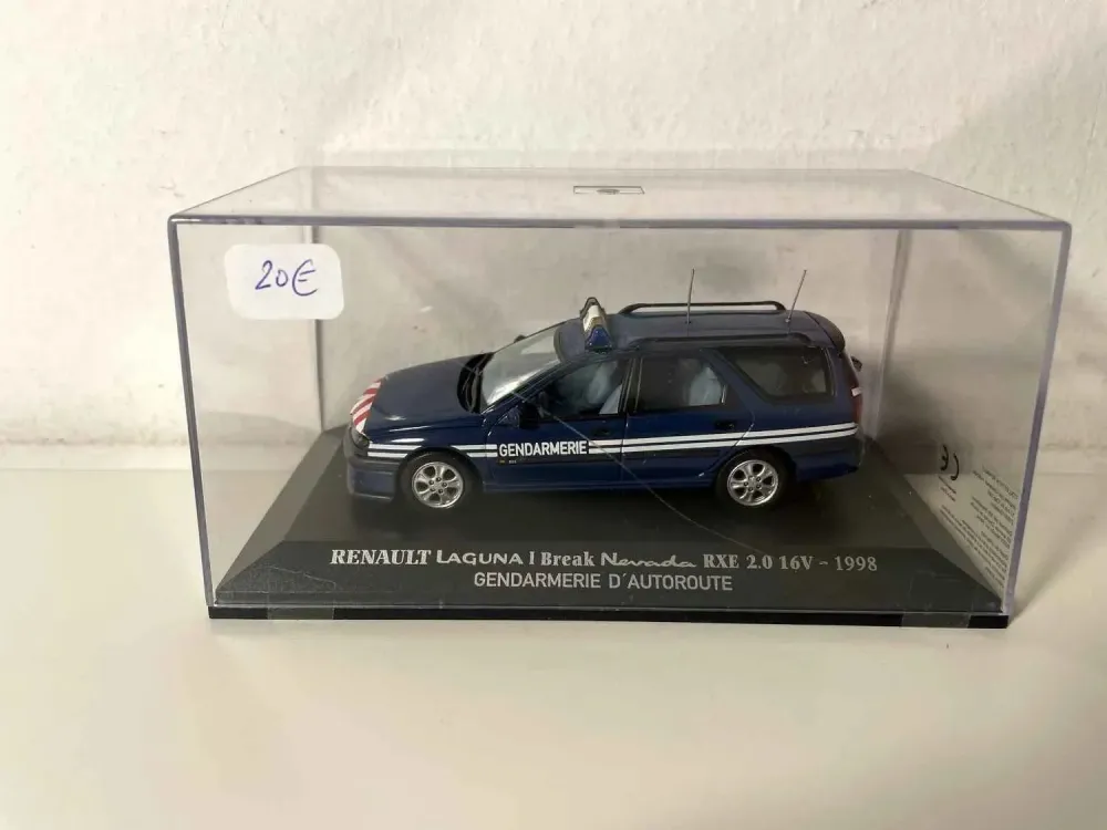 Renault Laguna 1 station wagon Nevada RXE 2.0 16V GENDARMERIE autostrada del 1998
