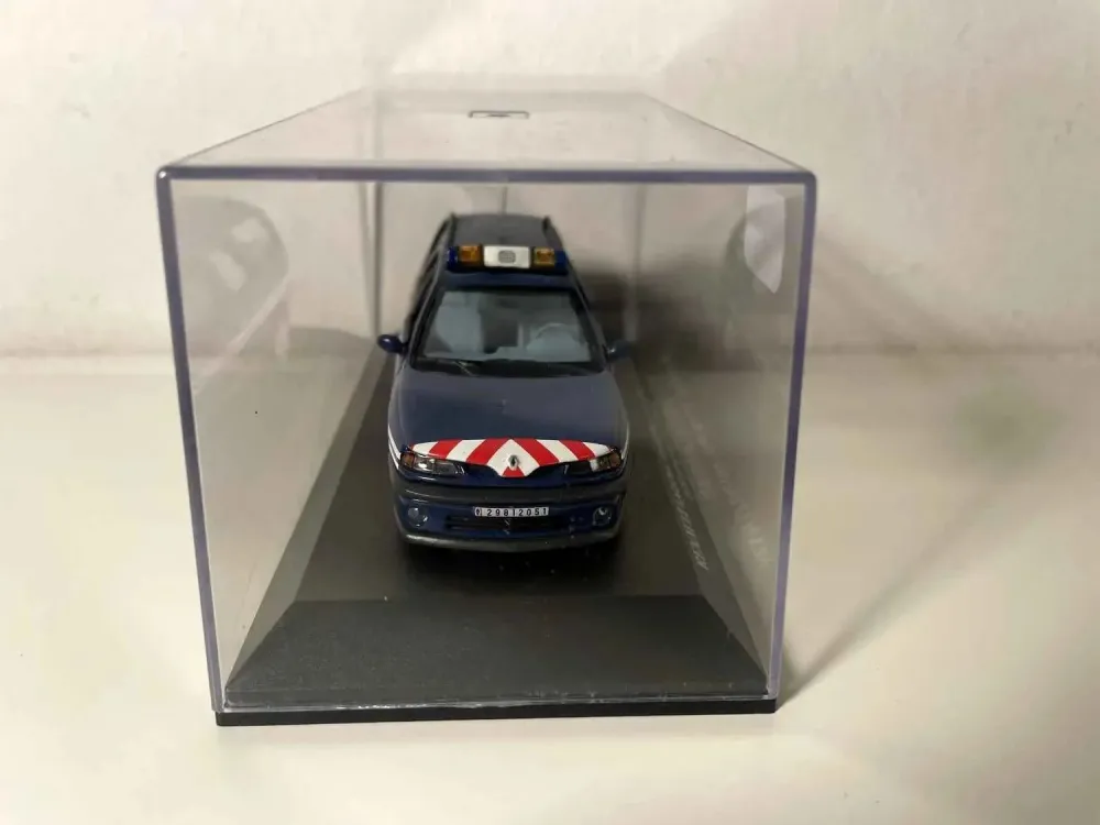 Renault Laguna 1 station wagon Nevada RXE 2.0 16V GENDARMERIE autostrada del 1998