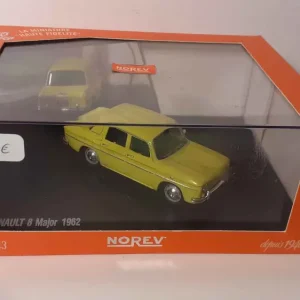 Renault 8 Major gialla del 1962 (Norev)