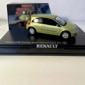 Renault Mégane coupé sport dynamique 2.0 16 v verde