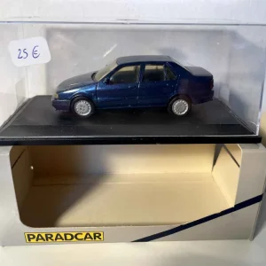 Renault 19 (Paradcar) blu scuro - Renault 19 Chamade?