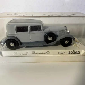 Renault Reinastella grigio (riferimento Solido 4097)