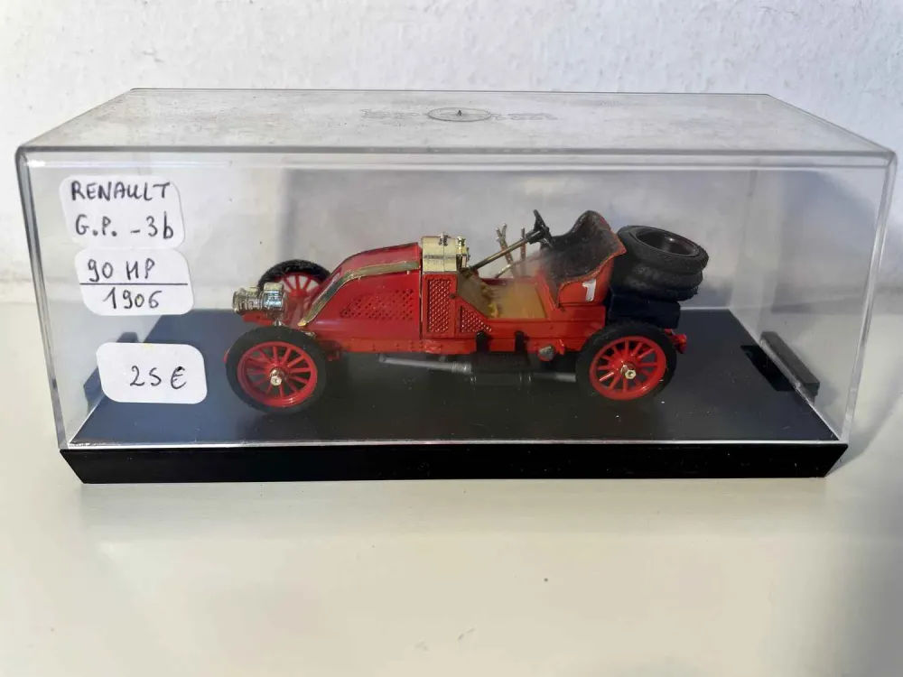 Renault GP - 3b 90 HP rossa con numero 1 del 1906 (BRUMM)