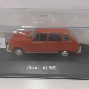 Renault 6 rossa del 1969
