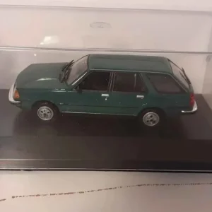 Renault 18 TS station wagon verde scuro del 1979 (scatola plexiglas)
