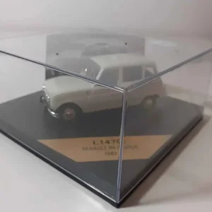 Renault 4L super bianca del 1962