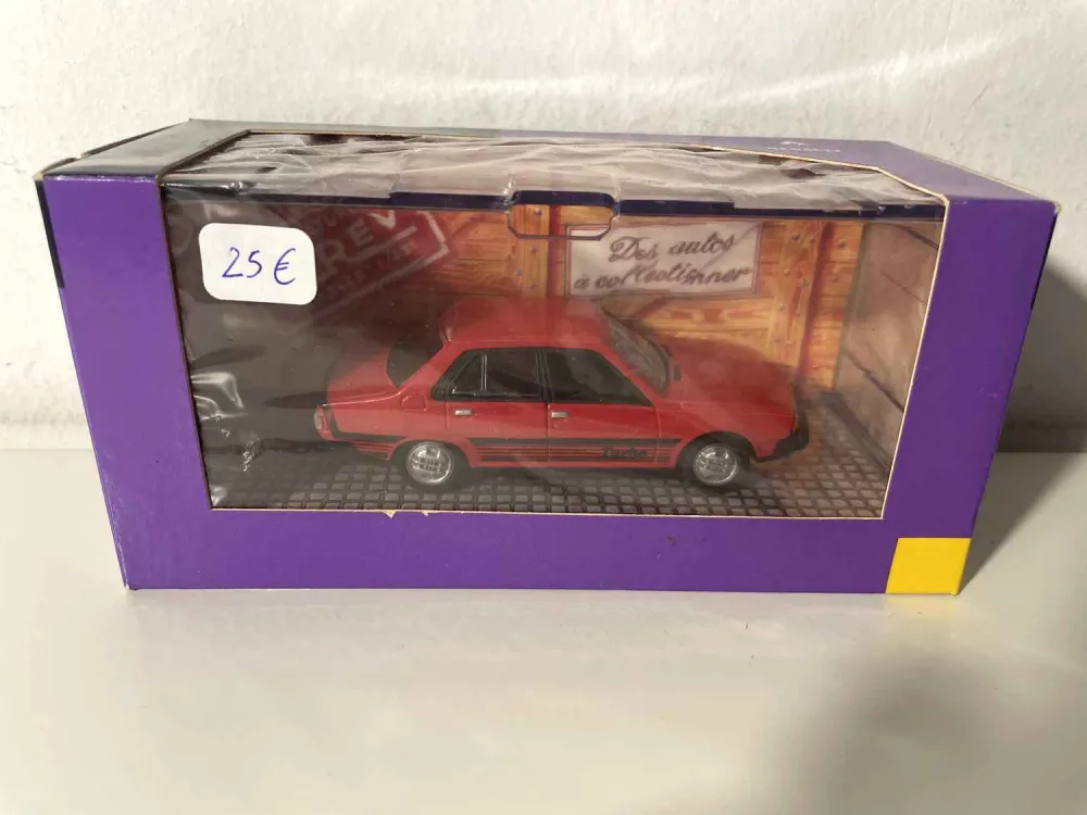 Renault 18 turbo rossa (Norev)