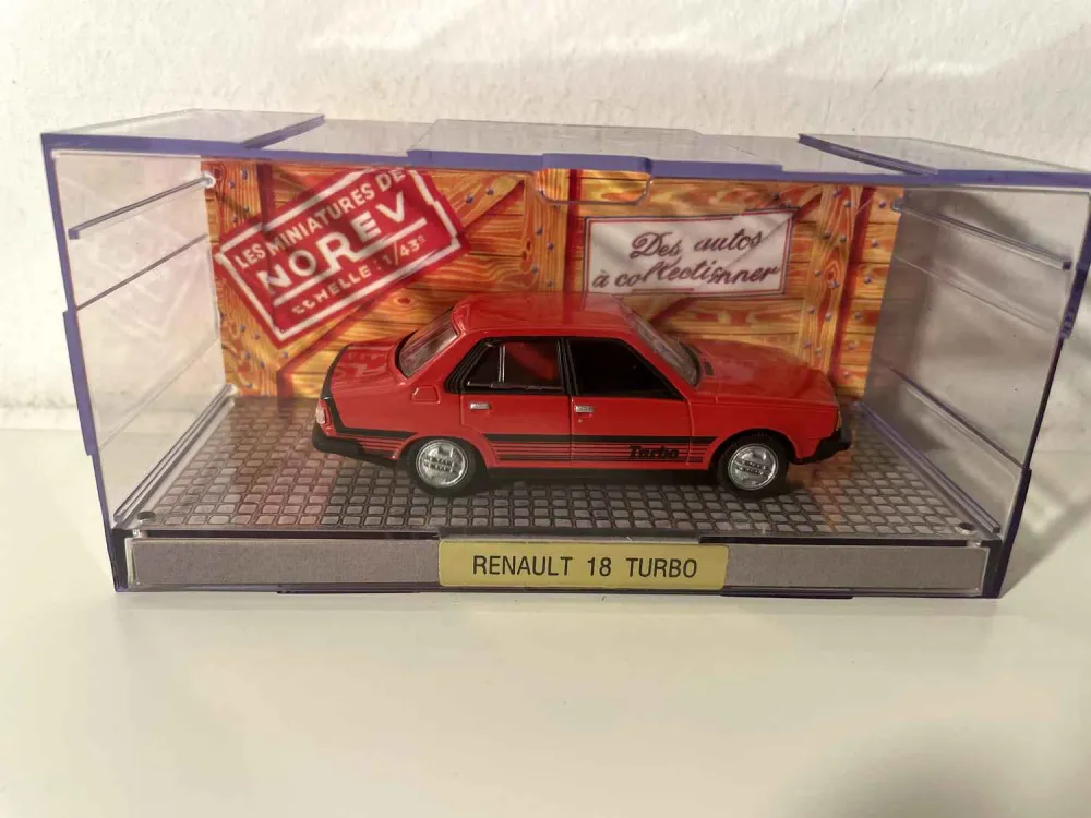 Renault 18 turbo rossa (Norev)